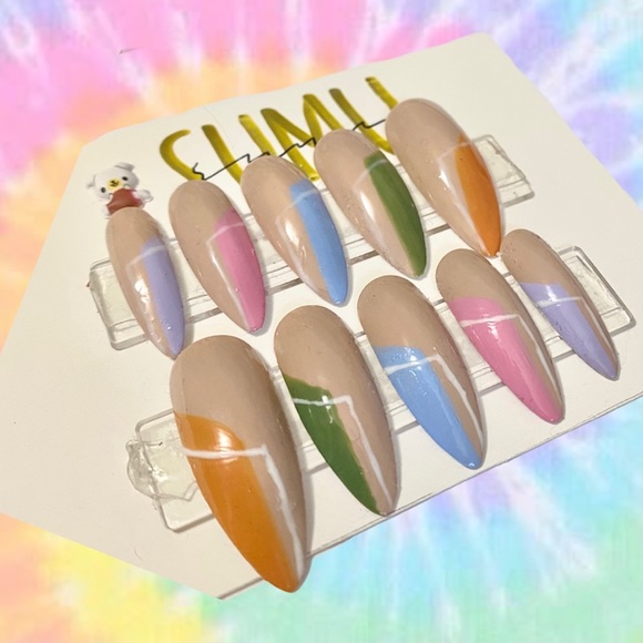 HANDPAINTED RAINBOW COLOURBLOCK GEL PRESS ON NAILS - Picture 3 of 3